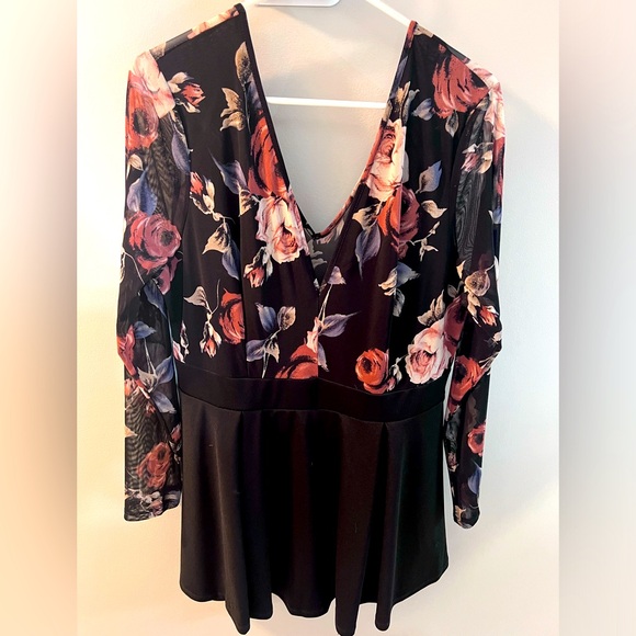 Evoques Dress with Built in shorts 2X never worn! - Picture 1 of 6